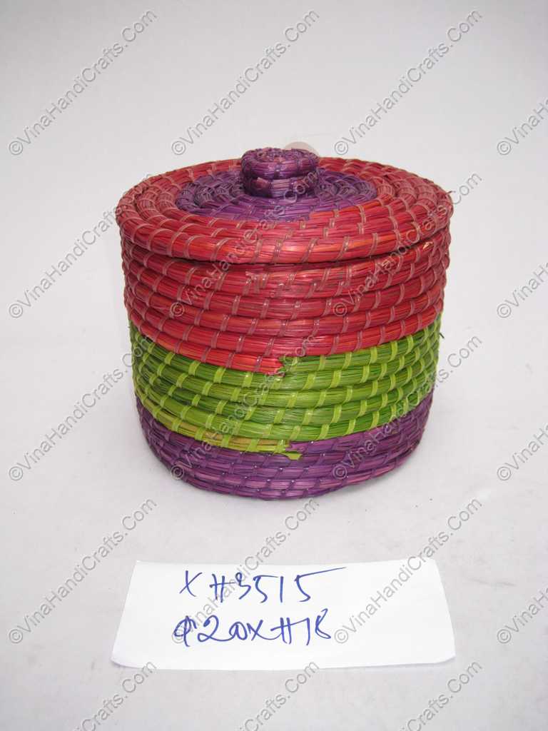 Hộp đan cói xiên nhựa màu VNH0223